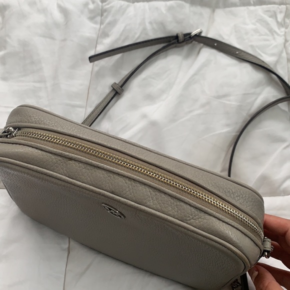 Michael Kors purse - Picture 3 of 3